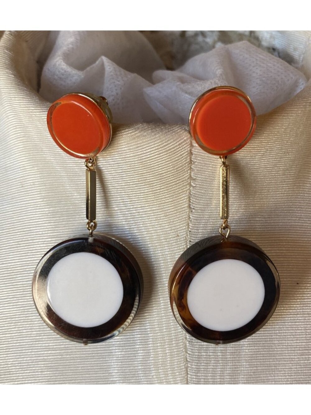 Kate Spade MCM Looking Lucite Disc Necklace  & Earrings Adjustable Black Ribbon - Picture 3 of 9